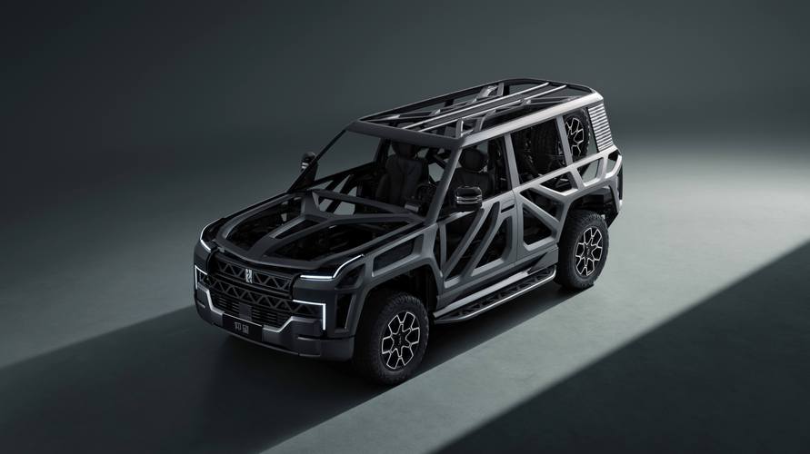 深圳174仰望U8硬派越野的科技魅力，国能汽车对传统燃油车市场的冲击